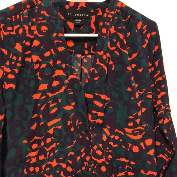 attention V-Neck Patterned Shirt Dress Size: XS - Picture 3 of 4